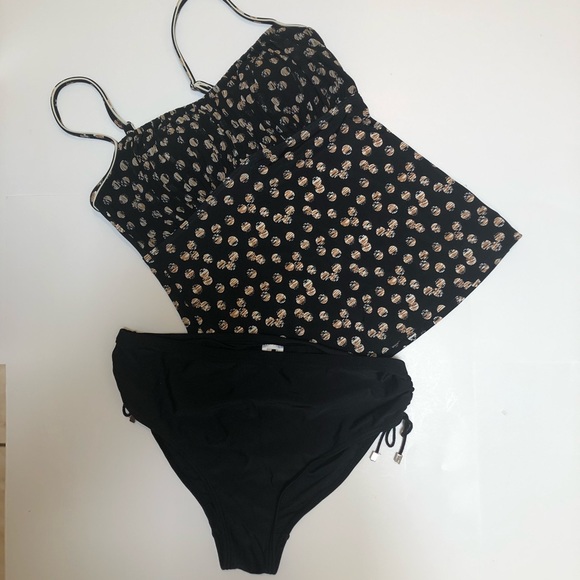 Peter Nygard Other - NYGARD☀️2 Piece Bathing Suit